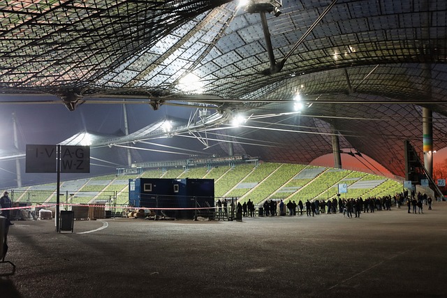 Here we go！罗马诺：切尔西中场霍尔将以2500万镑加盟埃弗顿