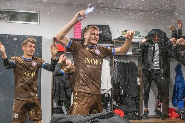 而年轻球员 而年轻球员